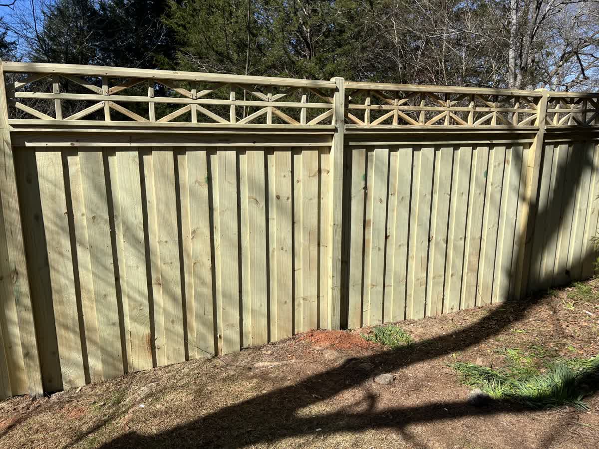 Aluminum fence installation company in Athens Georgia
