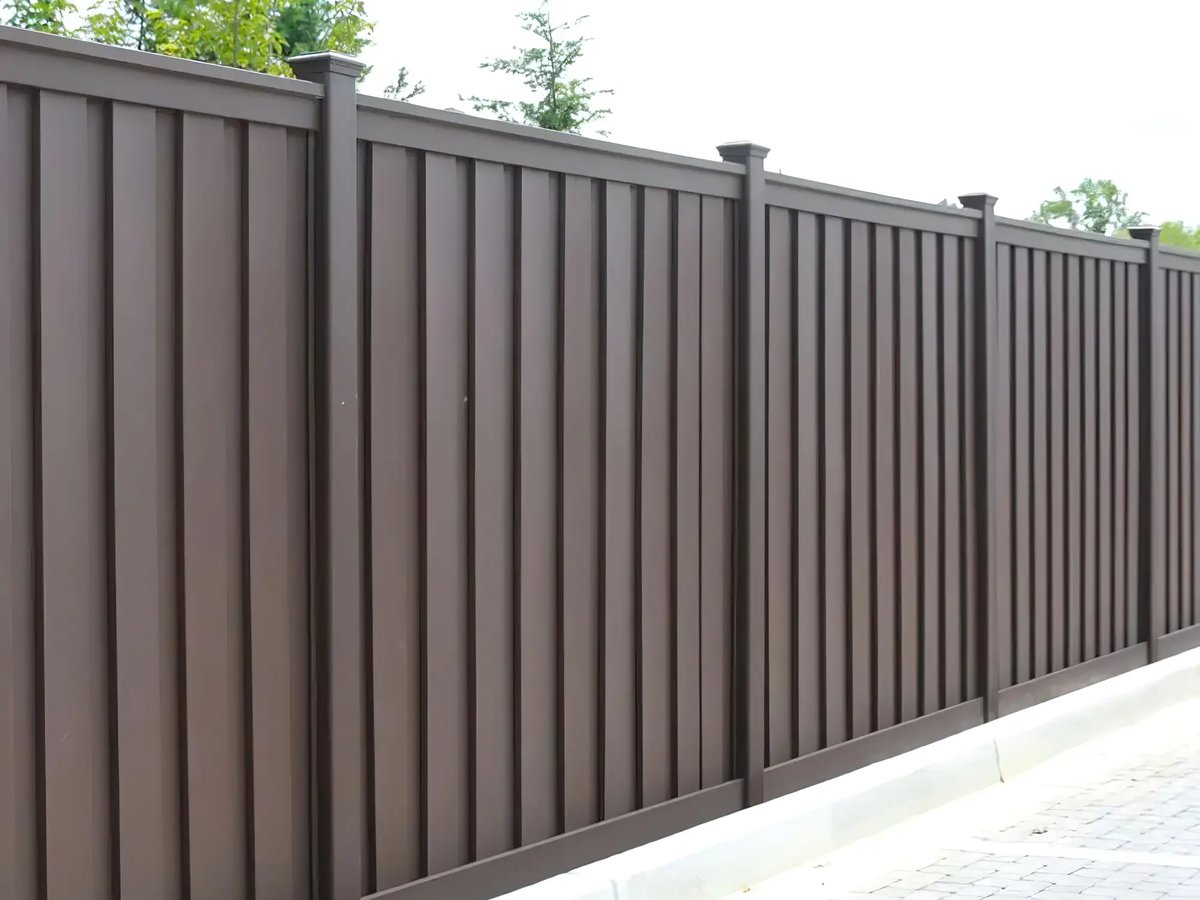 Winder Georgia trex privacy fencing